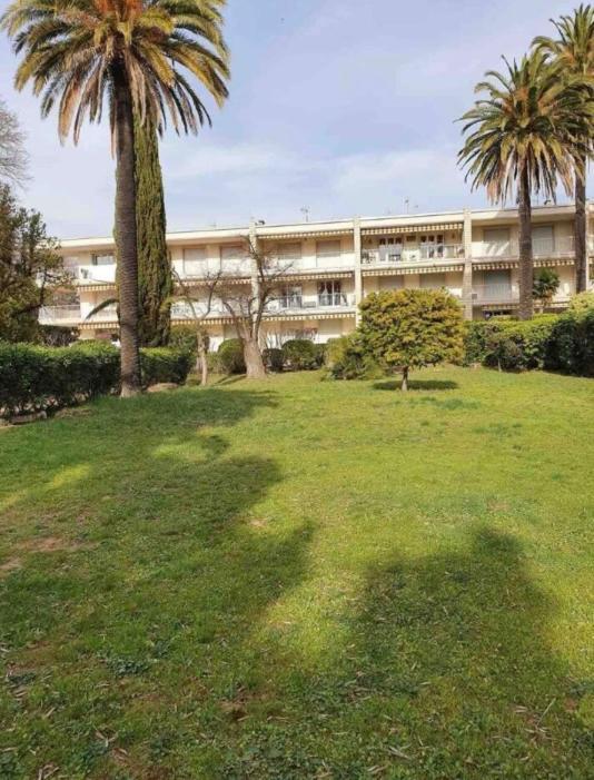 Les Palmiers Saint-Cyr-sur-Mer Exterior foto